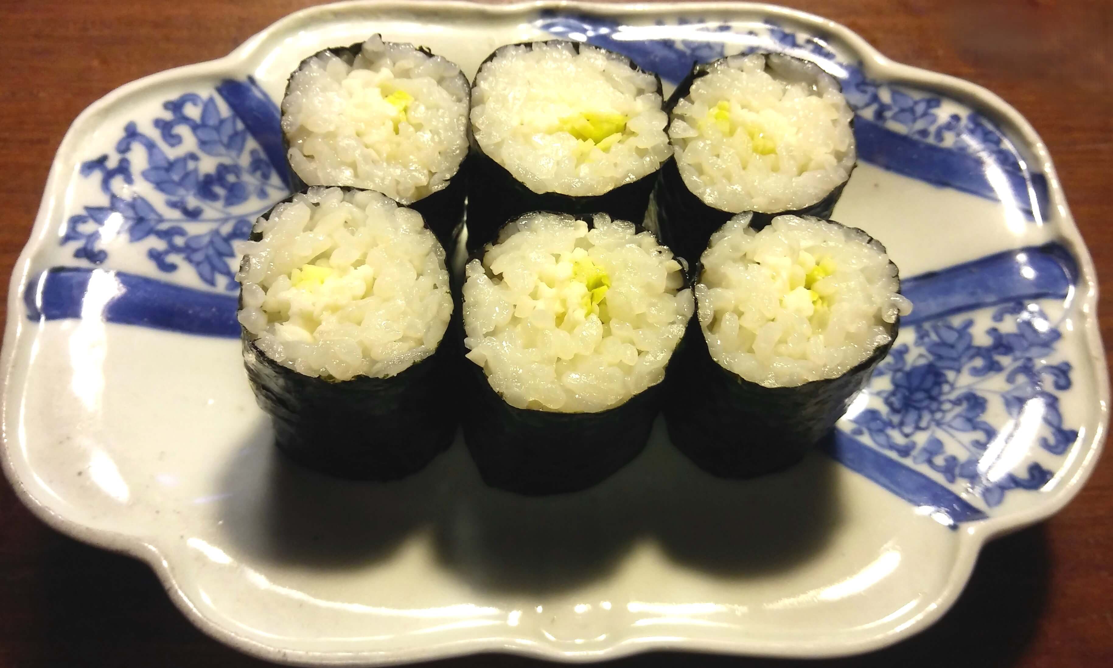 山芋と生わさびの細巻き あて巻き